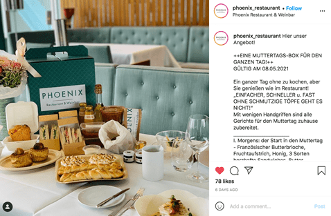 Ein Instagram-Post mit einem gedeckten Tisch
